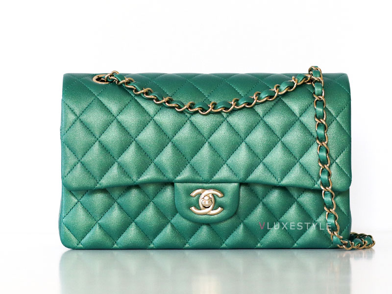 CHANEL Classic Medium Flap 22A Iridescent Emerald Quilted Lambskin Light Gold Hardware